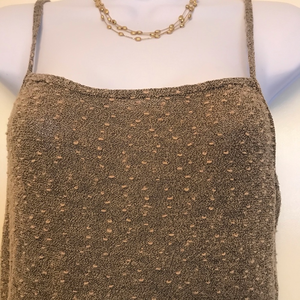 Parallel , beige top - Picture 2 of 8